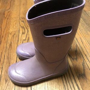 BOGS waterproof light purple Girls boots***size 2***